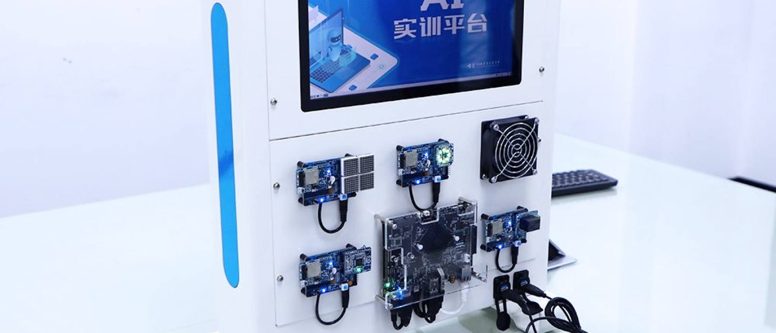 开云kaiyun电竞 智能传感器与AIoT平台栏目配图